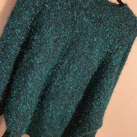 GREEN CHRISTMAS SWEATER - Picture 4 of 6